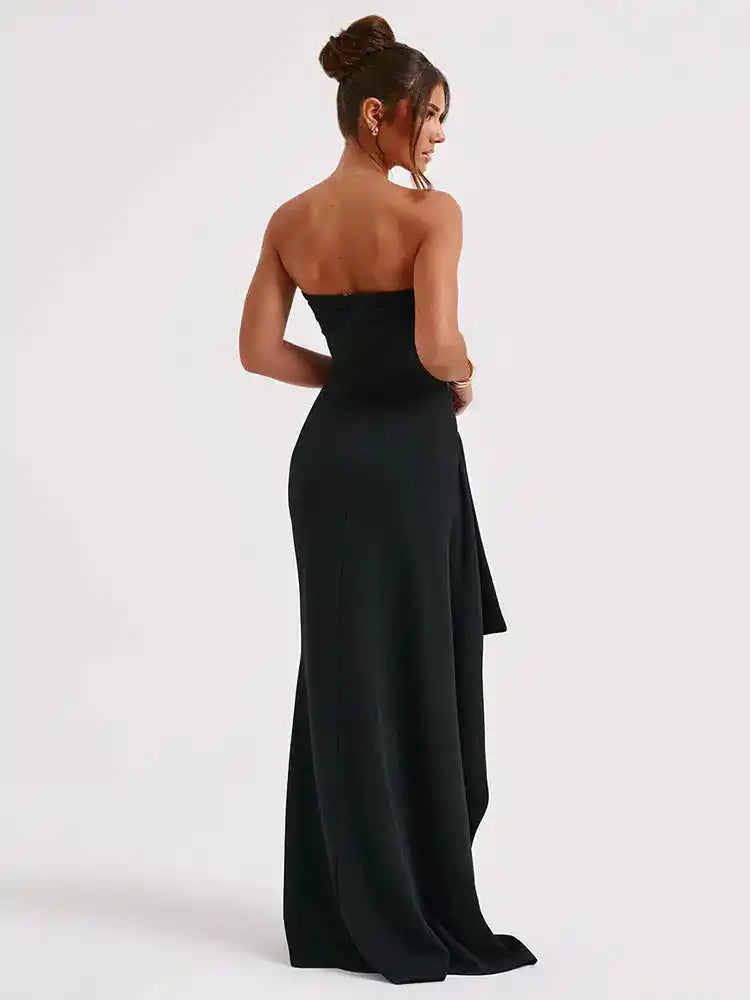 Eternal Elegance Straplez Yırtmaçlı Gece Elbisesi