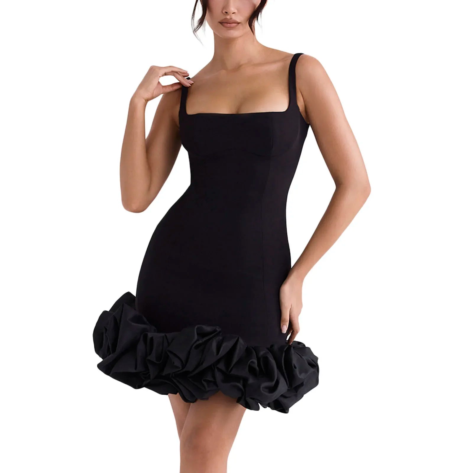 Elegant Dreams Beyaz Fırfırlı Mini Elbise – Zarafetin ve Feminenliğin Buluşma Noktası