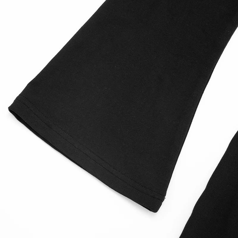 Düz Renk Eğik Yaka Omuzları Açık Kloş Uzun Kollu Ajurlu Dairesel Tasarımlı Kadın Elbisesi