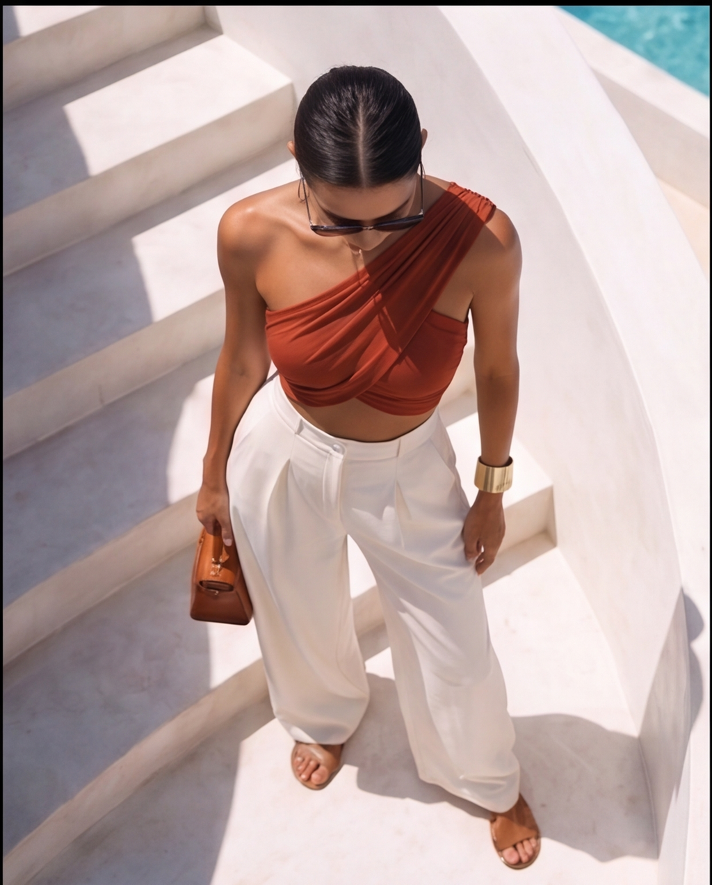 Tek Omuz Kruvaze Detaylı Kiremit Rengi Crop Bluz